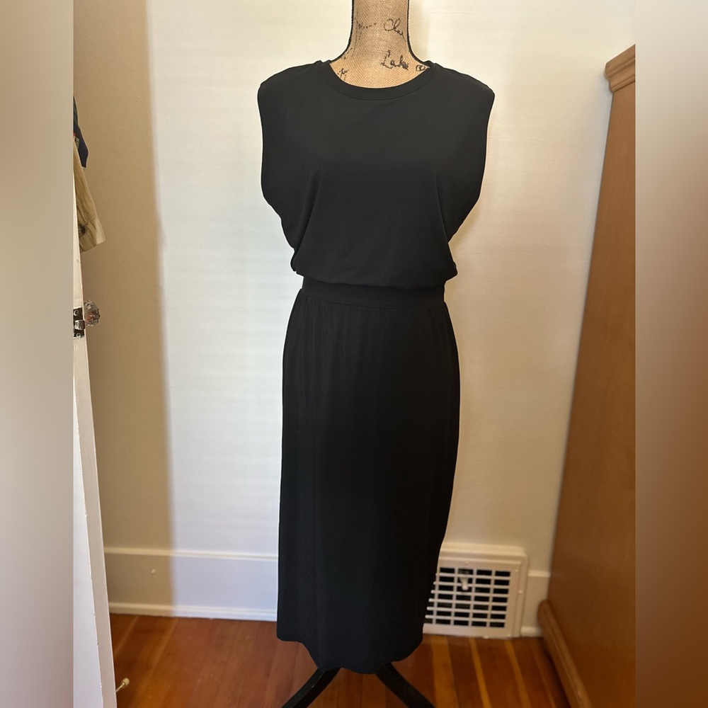 NWOT Athleta Jersey T-shirt Midi Dress